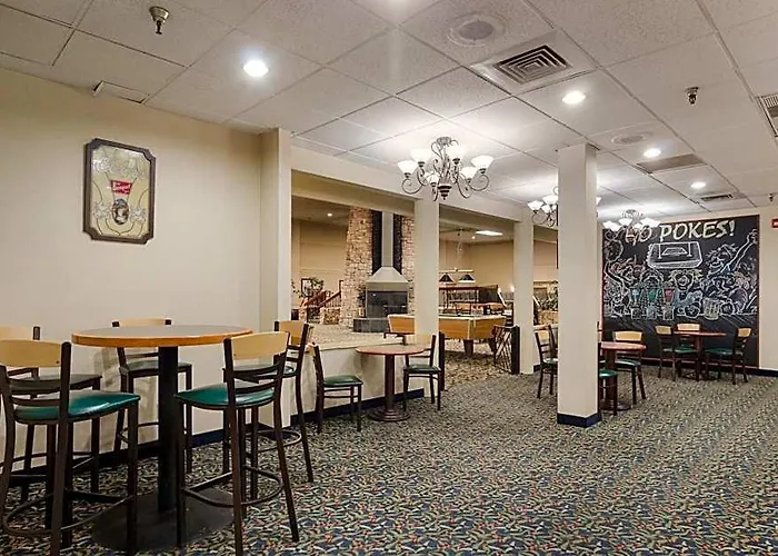 Hotel Red Lion & Conference Center
